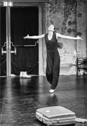 Patricia Flores (Choreographie und Tanz). Probe zu: 